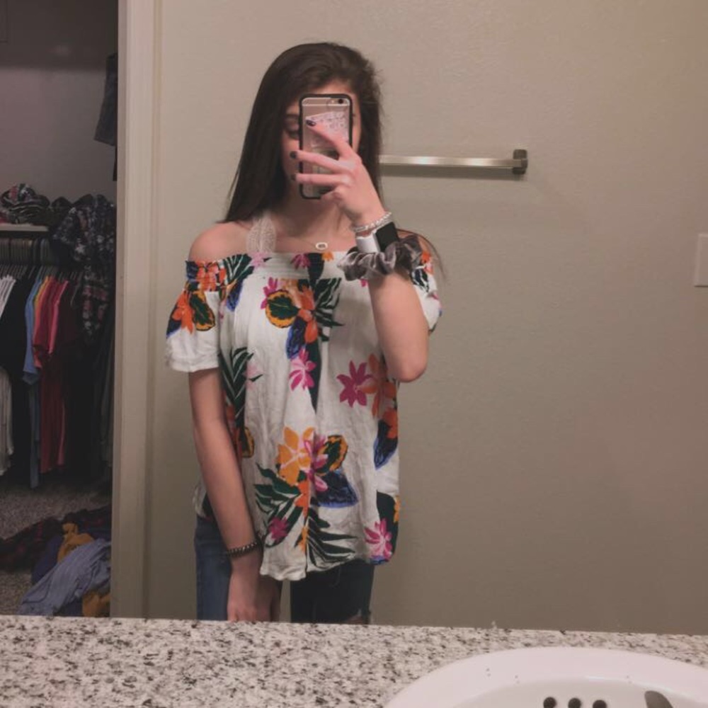 off the shoulder shirt